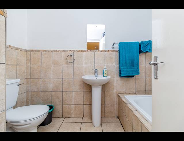 2 BEDROOM APARTMENT BLOCK FOR SALE IN NOORDWYK